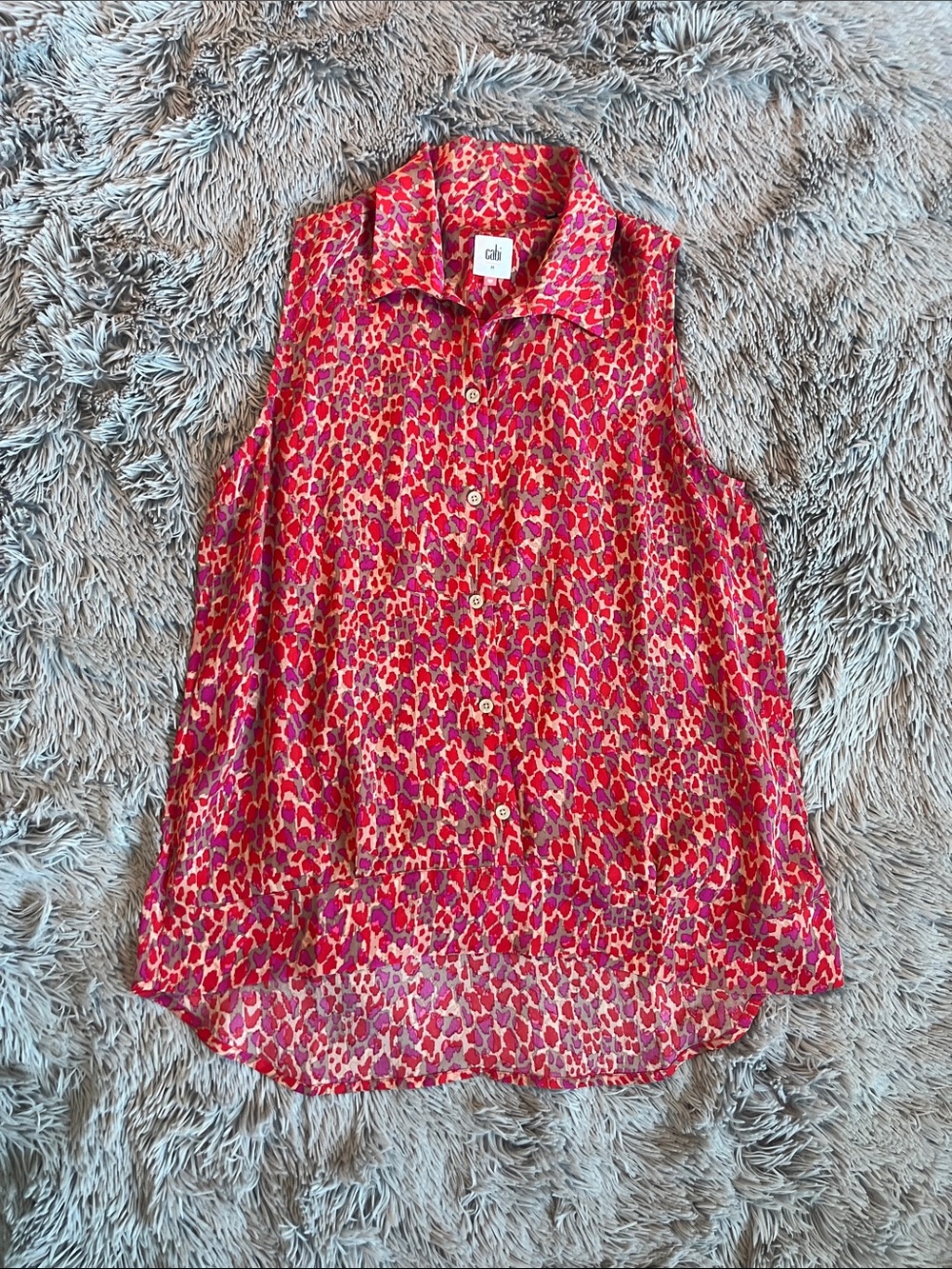 CAbi Pink and Red Sleeveless Button-Down Leopard Print Top EUC no signs of wear